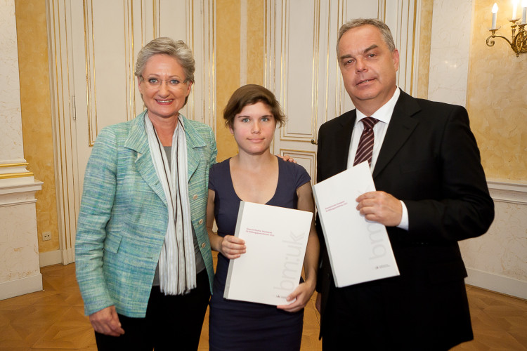 BM Schmied: Feierliche Verleihung des Staatspreises und Förderungspreises für Bildungsjournalismus 2012 - Bild Nr. 1362 - Vorschau