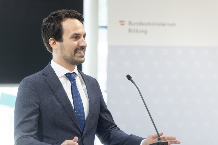 Was ist neu im Schuljahr 2025/26 – Die Aufholjagd hat begonnen - Bild Nr. 15831 - Vorschau