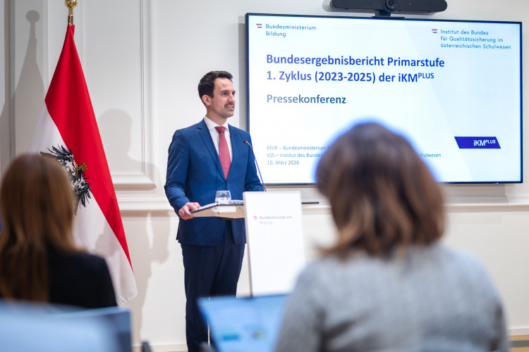 Pressekonferenz „Präsentation: Ergebnisse der ersten 3 Jahre iKMPlus an Österreichs Volksschulen“ - Bild Nr. 17384 - Vorschau