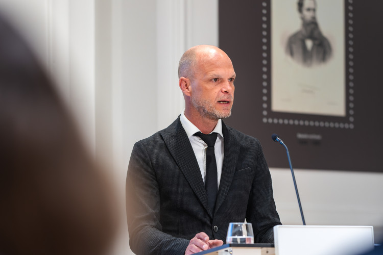 Pressekonferenz „Präsentation: Ergebnisse der ersten 3 Jahre iKMPlus an Österreichs Volksschulen“ - Bild Nr. 17387 - Vorschau