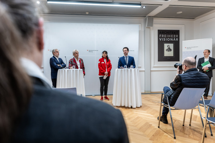 Pressekonferenz zum Österreichischen Vorlesetag, Ausbau der Lesepatenschaften - Bild Nr. 17462 - Vorschau