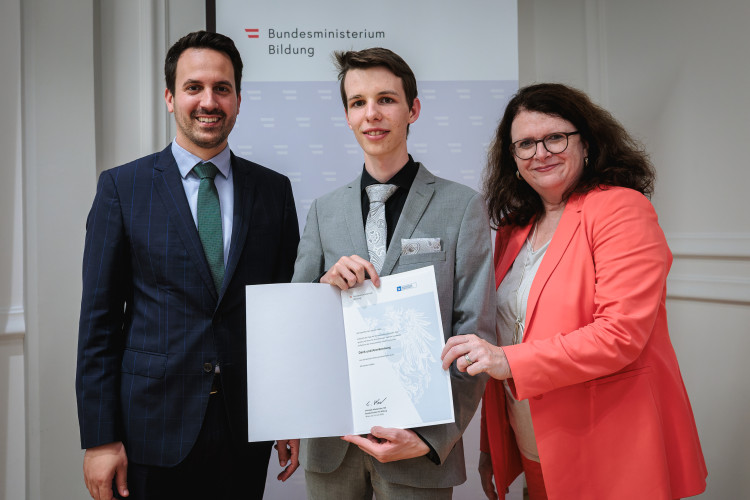 Begabtenförderung im Fokus: Tag der Wissenschaftsolympiaden im Bildungsministerium
