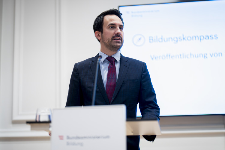 Pressekonferenz: Präsentation des Bildungskompass - Bild Nr. 17888 - Vorschau