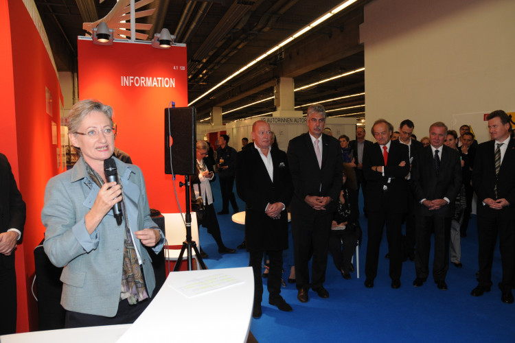 Kulturministerin Schmied eröffnete österreichischen Gemeinschaftsstand auf der Frankfurter Buchmesse