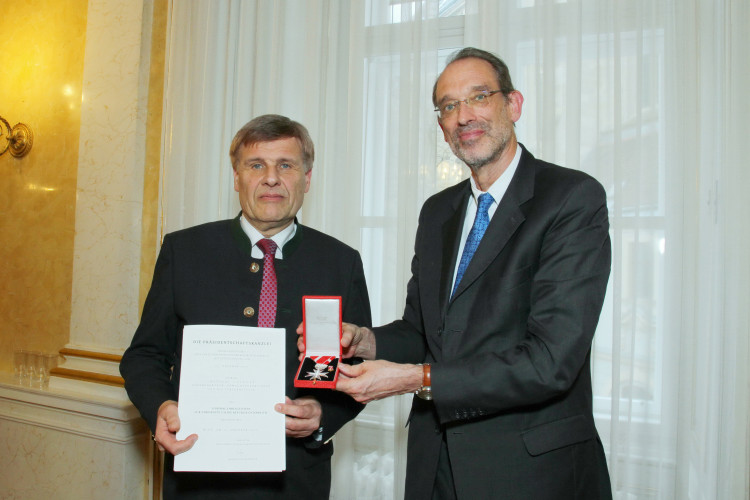 BMBWF: Bundesminister Faßmann überreichte hohe staatliche Auszeichnungen