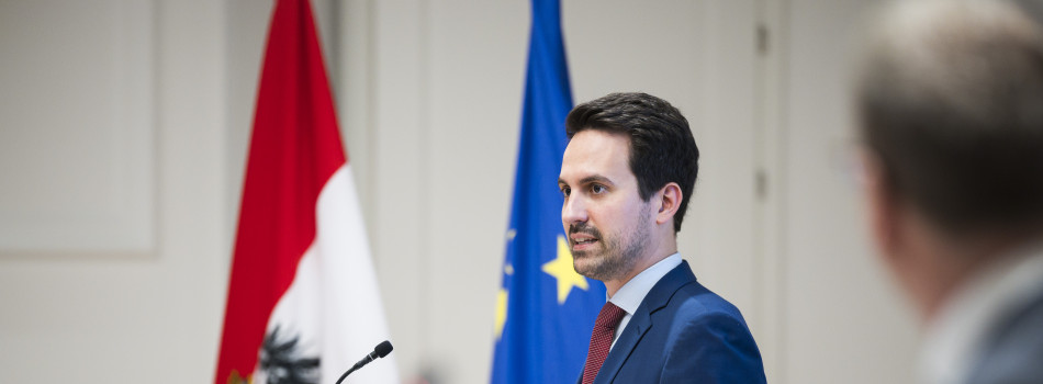 BM Wiederkehr: Pressestatement nach Hitzeschutzgipfel - Bild Nr. 17763
