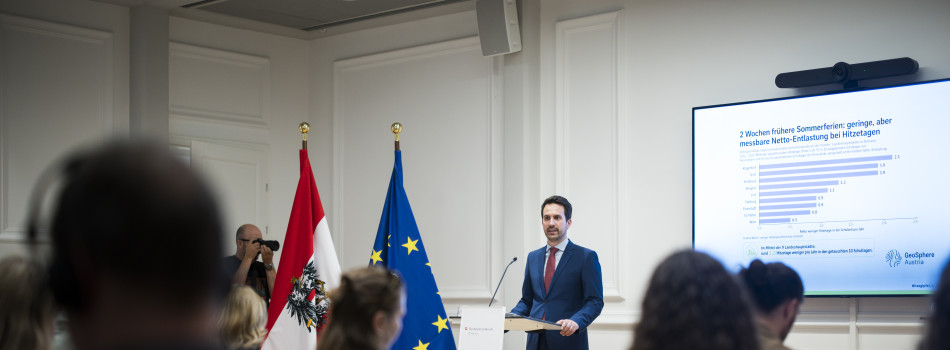 BM Wiederkehr: Pressestatement nach Hitzeschutzgipfel - Bild Nr. 17768