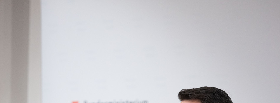 Pressekonferenz mit HBM Wiederkehr zum Schulstart - Bild Nr. 17779